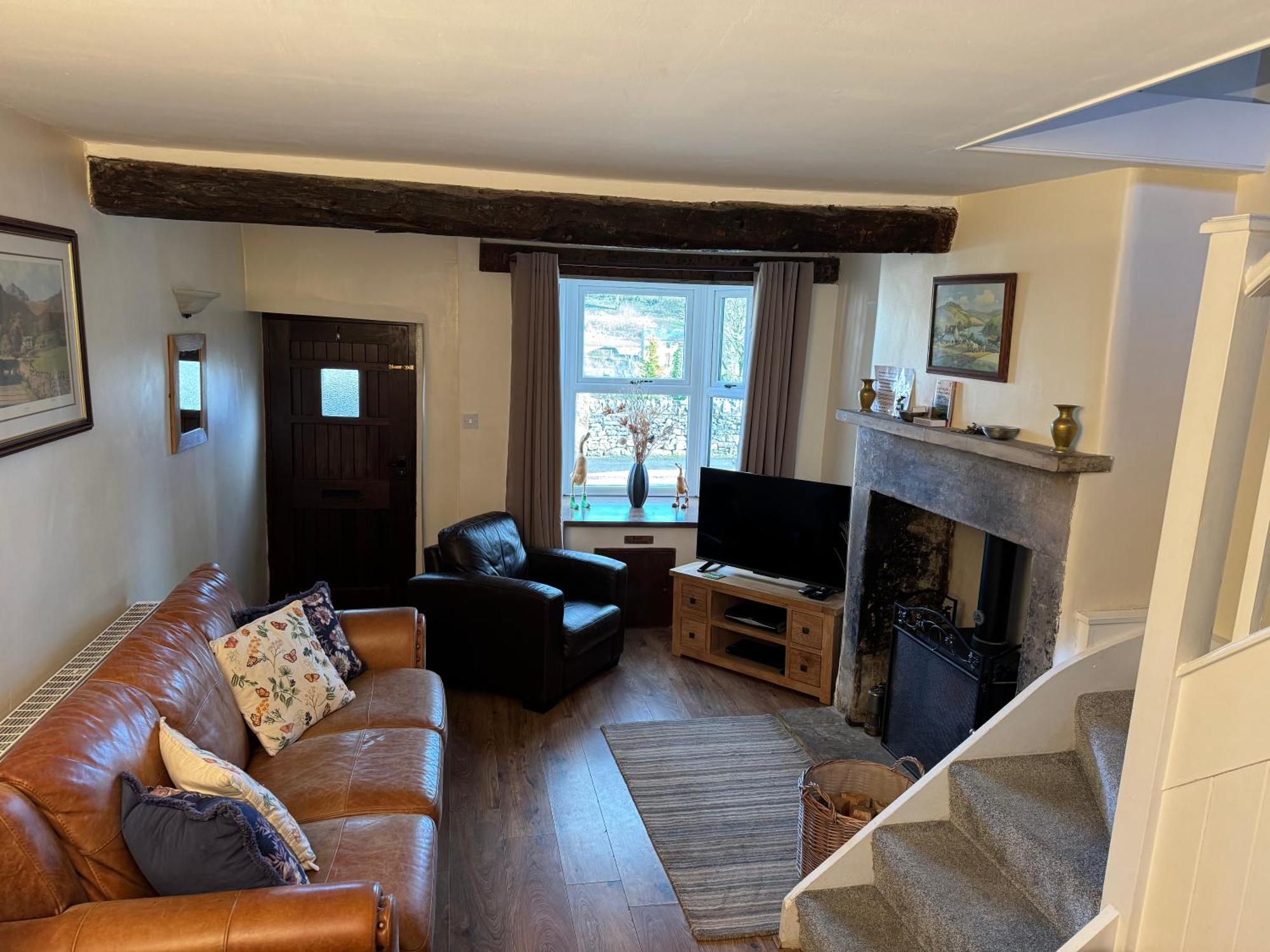 May Cottage Tideswell Exterior photo